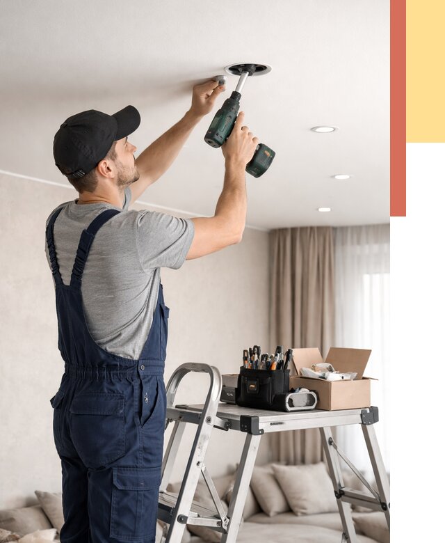 Установка и монтаж точечных светильников в натяжной потолок в Майкопе от 1820 руб. | ОТДЕЛОЧНИК-Мкп